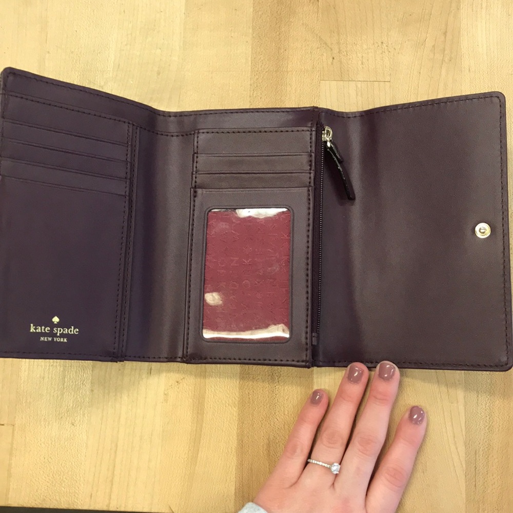 Kate Spade Wallet - Picture 4 of 4